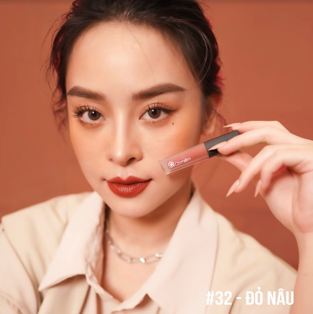 Review son kem nhung không silicon mới ra mắt của cỏ mềm lì mượt bám lâu màu thời thượng - 6