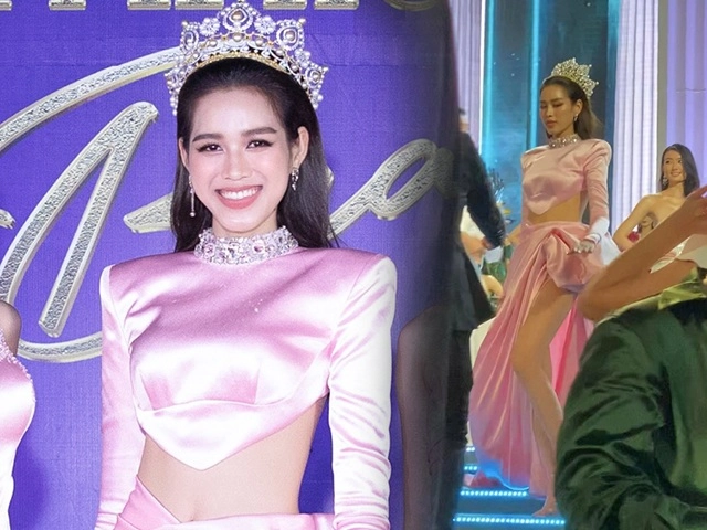 Rộ lên clip check body gà cưng ngọc trinh cô giáo con trai lệ quyên và chân dài ielts 80 - 7