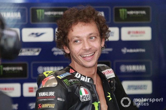 Rossi thừa nhận ktm có thể cạnh tranh với danh hiệu motogp 2020 - 1