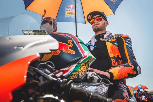 Rossi thừa nhận ktm có thể cạnh tranh với danh hiệu motogp 2020 - 3