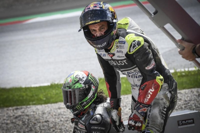 Rossi và vinales ám ảnh cuộc đua tại motogp áo - 16