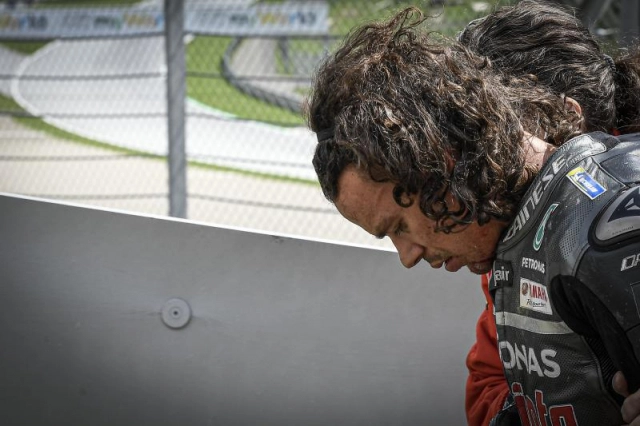 Rossi và vinales ám ảnh cuộc đua tại motogp áo - 20