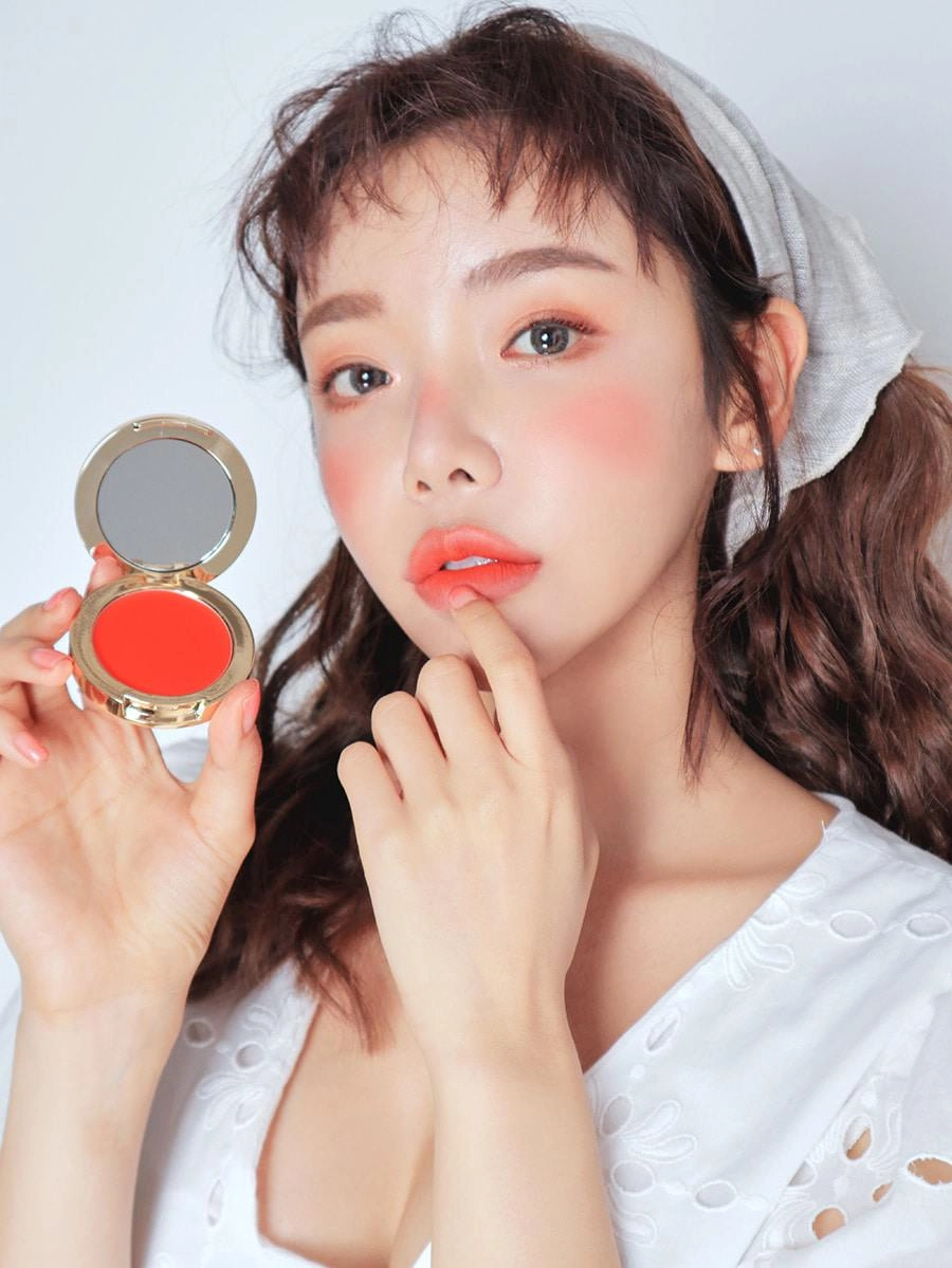 Sài gòn mưa trắng trời chị em điểm phấn tô son đi làm chớ mắc lỗi này kẻo thảm hoạ - 3