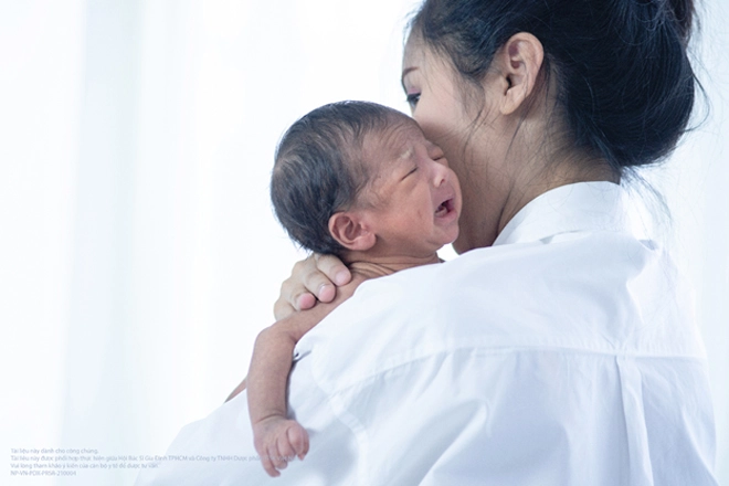 Sai lầm của mẹ vê tiêm chung - con ganh khung hoang phê câu khuân - 3