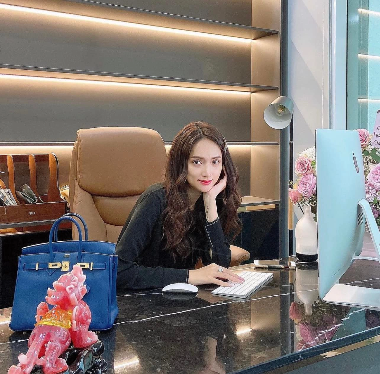Sắm 10 chiếc túi hermes chỉ trong năm đăng quang hoa hậu hương giang giờ lãi cả chục tỷ đồng - 9