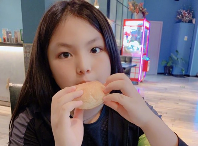 Sao nhí sở hữu cát sê 300 triệungày thay đổi vóc dáng chóng mặt sau 7 năm - 8