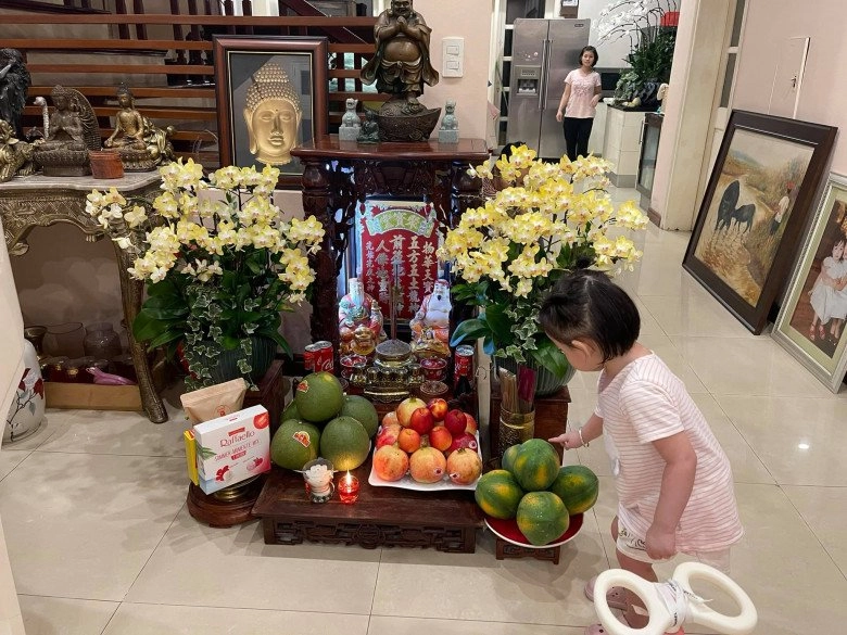 Sau ly hôn quách ngọc ngoan phượng chanel khoe con gái đáng yêu mặt phúc hậu như mẹ - 9