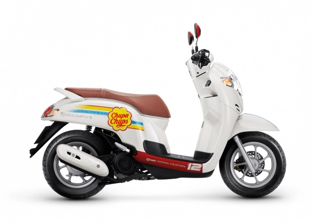 Scoopy chupa chups - chiếc xe làm dân chơi thích thú - 4