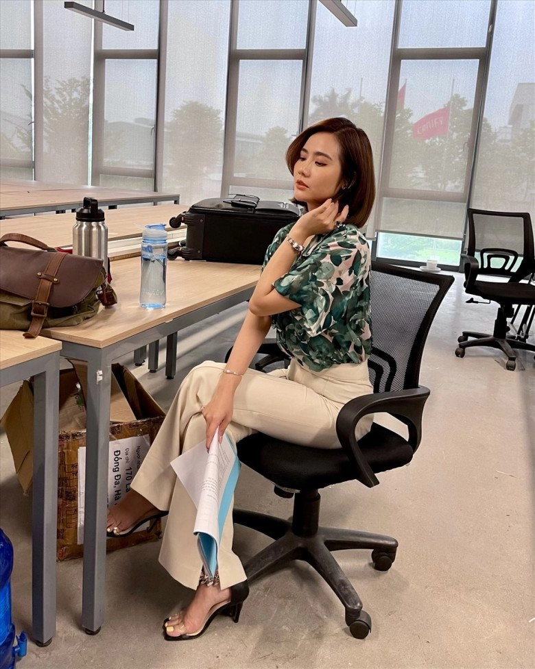 Sếp trang thương ngày nắng về khiến người yêu lệ quyên si mê đổi khác sau làm mẹ đơn thân - 3