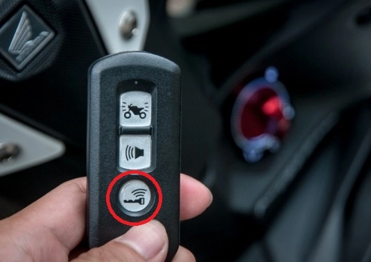 Sh trang bị khóa smartkey vẫn bị lấy cắp như một trò ảo thuật - 12