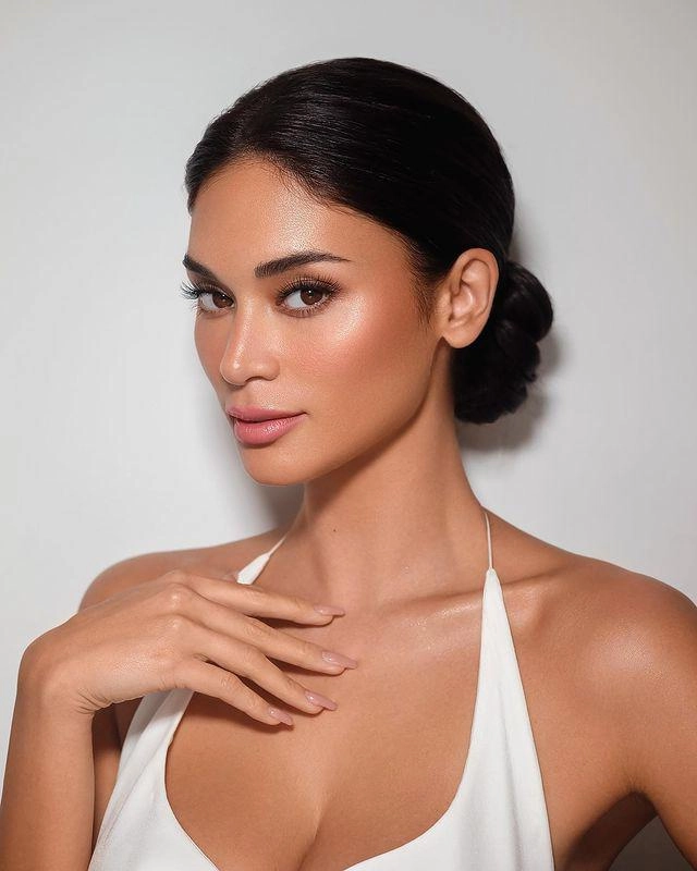 Shock miss universe 2015 công khai tiêm chích để trẻ mãi với thời gian - 2