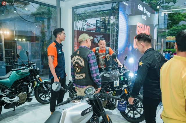 Showroom ktm và husqvarna motorcycle ha noi chính thức khai trương cùng hàng loạt sản phẩm mới - 12