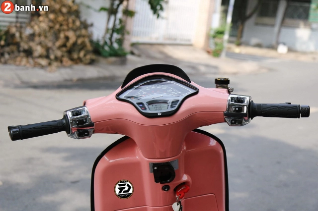 Siêu mẫu vespa sprint đẹp lạ đẹp lùng sau khi được phù phép - 3