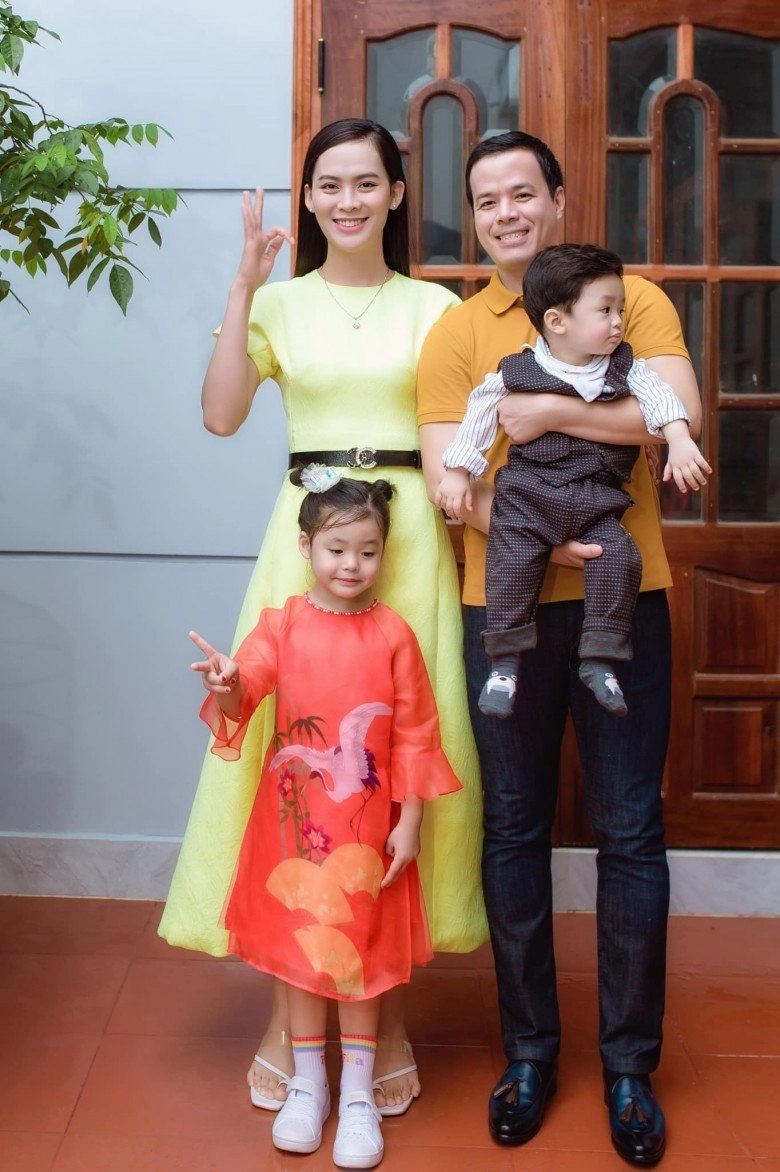 Sinh 2 con cùng đại gia mía đường lớn hơn 16 tuổi hoa hậu 9x bị hiểu nhầm là trà xanh - 3