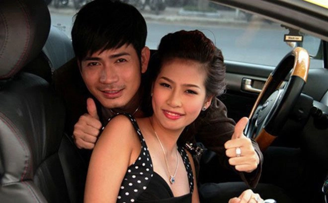 Sinh 5 con cho quách thành danh vợ hotgirl được chiều như bà hoàng trong biệt thự 1000m2 ở mỹ - 1