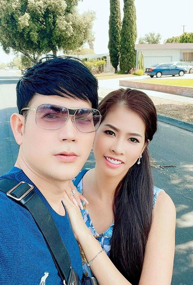 Sinh 5 con cho quách thành danh vợ hotgirl được chiều như bà hoàng trong biệt thự 1000m2 ở mỹ - 2