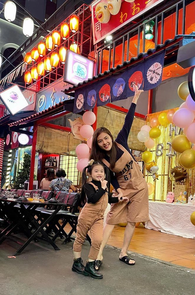 Sinh con gái cho chồng doanh nhân việt kiều vân trang mong bé xinh cực phẩm kết quả được 110 - 7