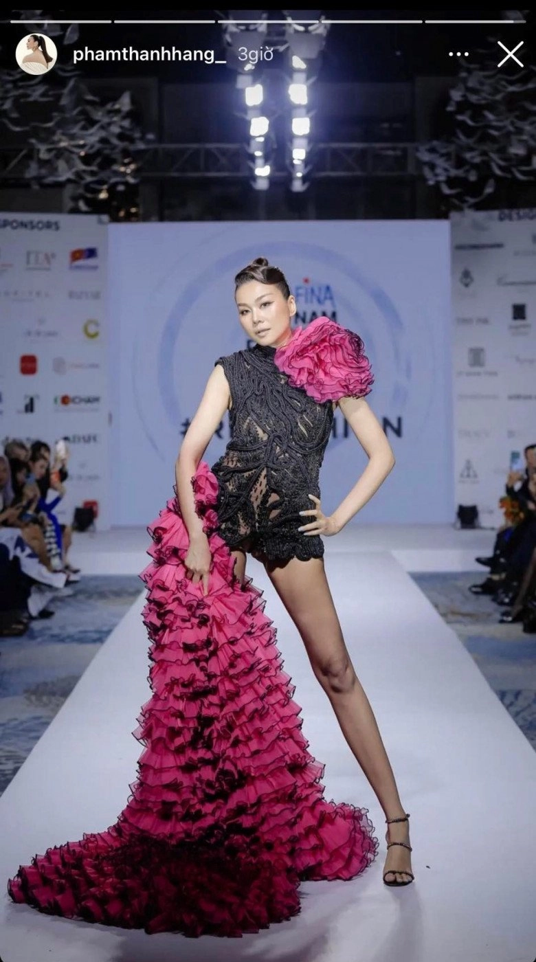 Sở hữu đôi chân kiếm nhật thanh hằng cách biệt miss universe 2021 gần 20 tuổi vẫn lấn át khi mặc đụng đầm - 2