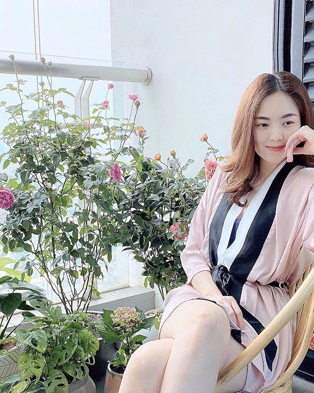 Sở hữu vũ khí rậm rạp và sắc sảo tự nhiên btv mai ngọc bị nghi là nhờ thẩm mỹ - 6