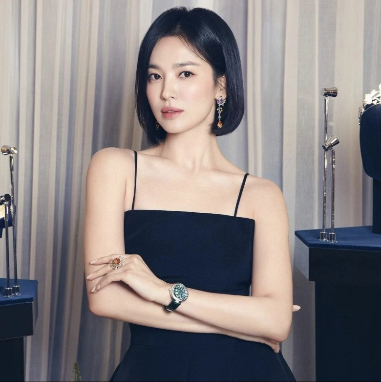 Song hye kyo 41 tuổi vẫn tự tin với gương mặt mộc không son phấn - 5