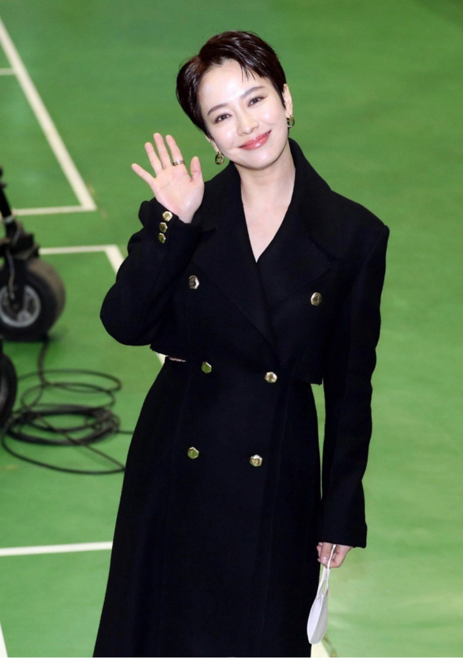 Song ji hyo của running man cắt tóc tomboy fan hàn việt tranh cãi nảy lửa - 6