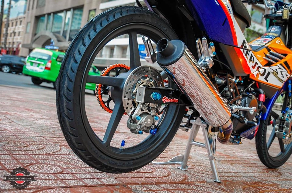 Sonic 125 phiên bản repsol đẹp nhức nhói trong từng chi tiết - 10