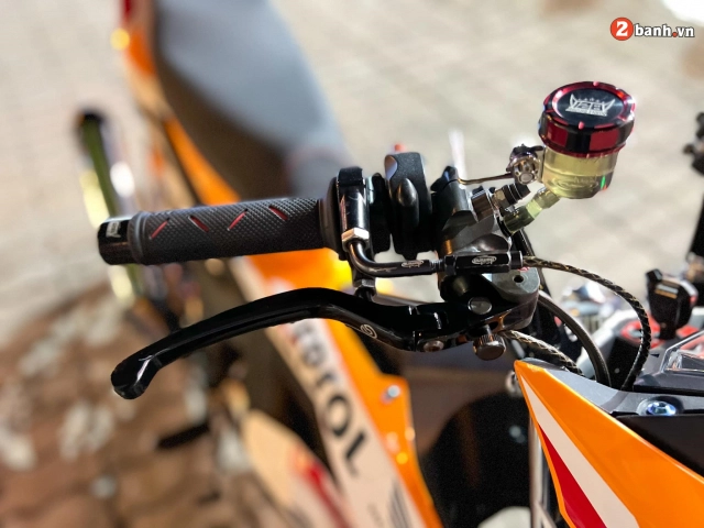 Sonic 150 repsol đình đám một thời tụt giá không tưởng rơi vào số phận hẩm hiu - 5