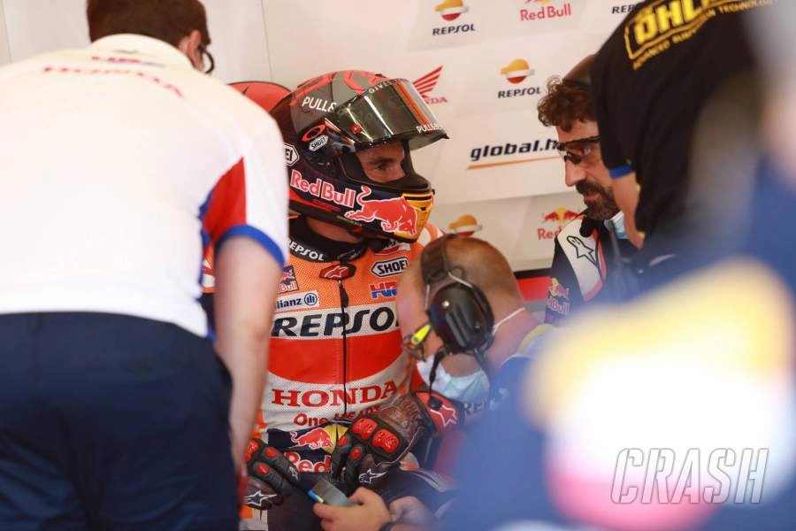 Stefan bradl sẽ thay thế marc marquez tại brno motogp tuần này - 1