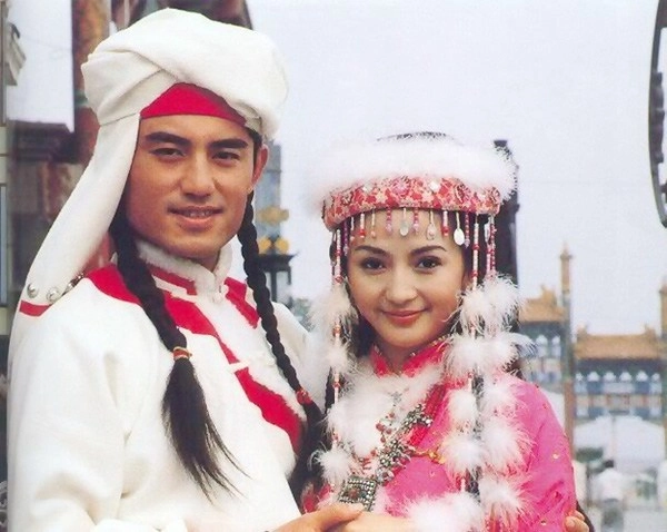 Su sach trung hoa boc tran su that mui huong quyến rũ nam nhân cua cong chúa ham huong - 2