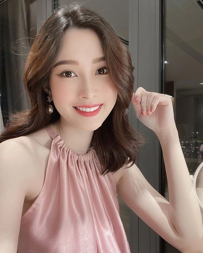 Sướng như đặng thu thảo 4 năm chăm 2 con xinh nấu ăn cắt tóc cho chồng doanh nhân bđs - 1