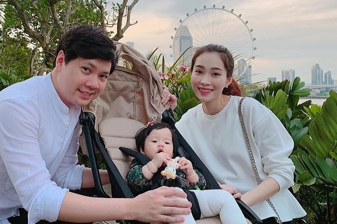 Sướng như đặng thu thảo 4 năm chăm 2 con xinh nấu ăn cắt tóc cho chồng doanh nhân bđs - 6
