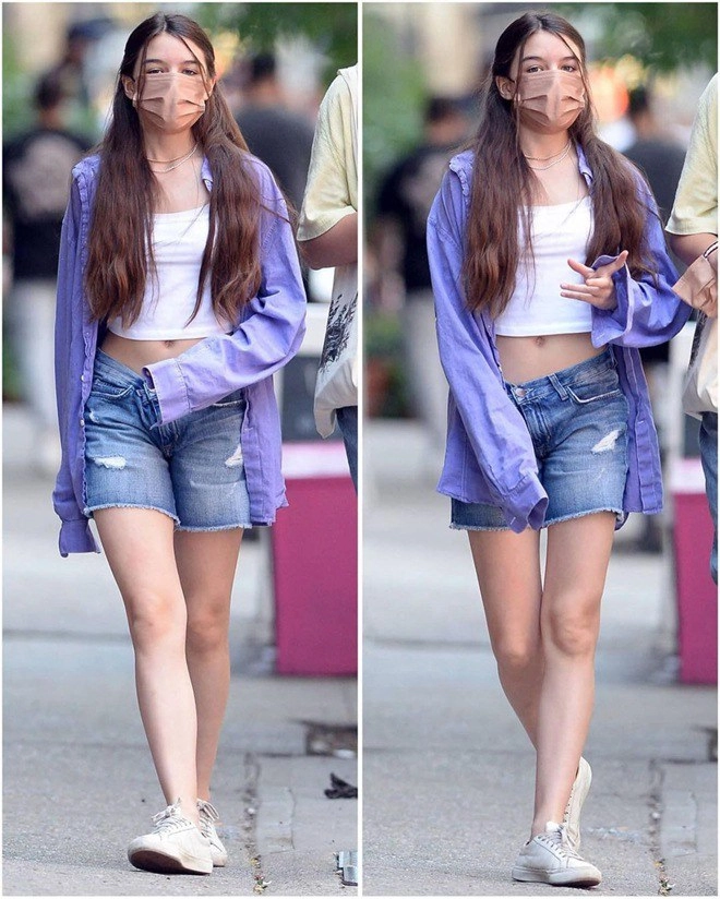 Suri cruise 15 tuổi cao 1m7 chăm mặc đồ gợi cảm khoe eo thon chân dài giống mẹ - 6