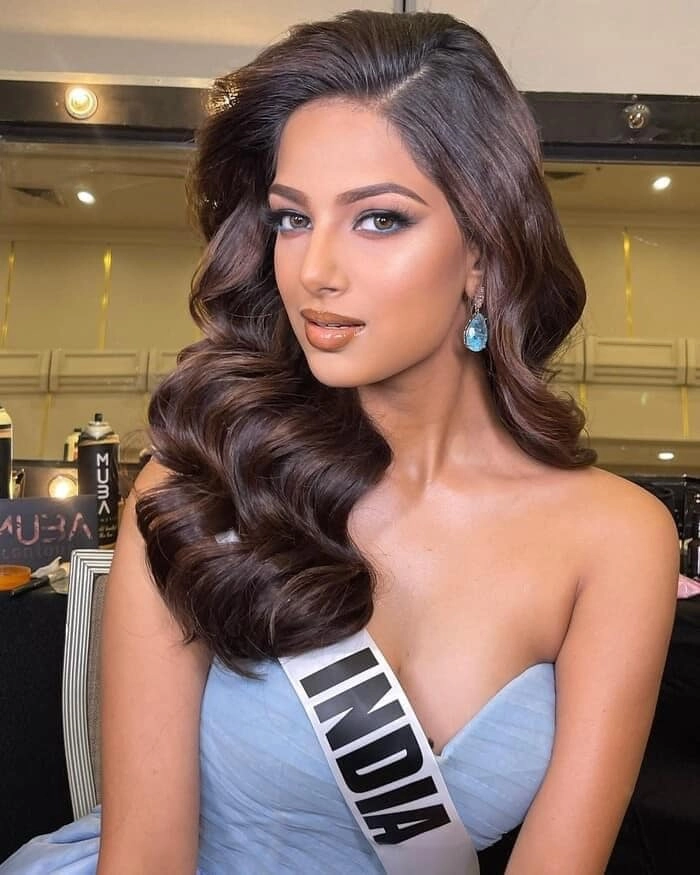 Tân miss universe 2021 đẹp mê nhưng gout thời trang chông chênh xém tuột mất vương miện - 3