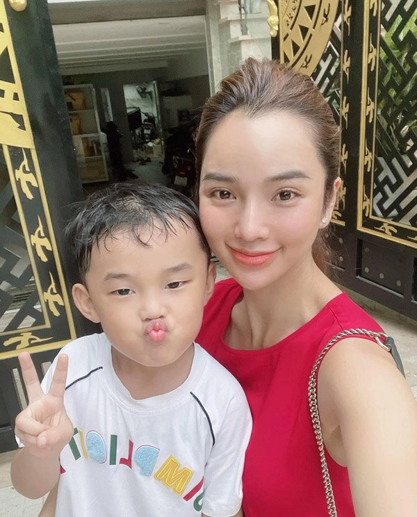 Tap the duc o nhà mùa dich vo ung hoàng phúc đuoc khen mat moc đep xuat sac - 5