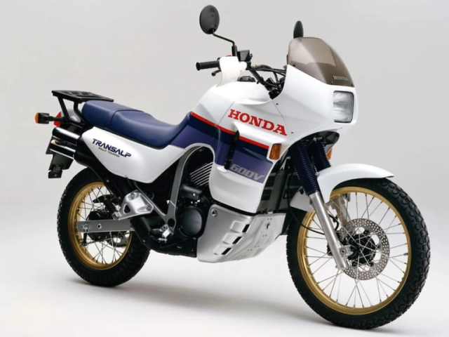 Tên mẫu xe mới của honda được quyết định là xl750 transalp - 3