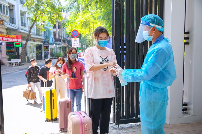 Thẩm mỹ viện ngọc dung chủ động cho nhân viên cách ly tập trung sau kỳ nghỉ tết - 4