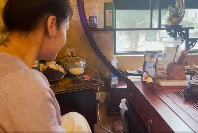 Thắng kiệnnhưng chồng cũ khônggiao con nhật kim anh nghẹn ngào nghe con nói qua điện thoại - 1