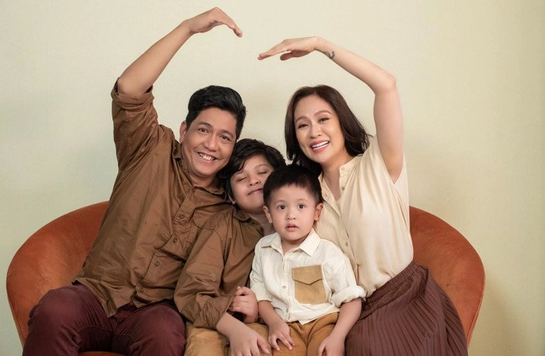 Thanh thuý kể chuyện 2 lần làm mẹ cách nhau 10 năm u40 không ngại sinh thêm 10 con - 1