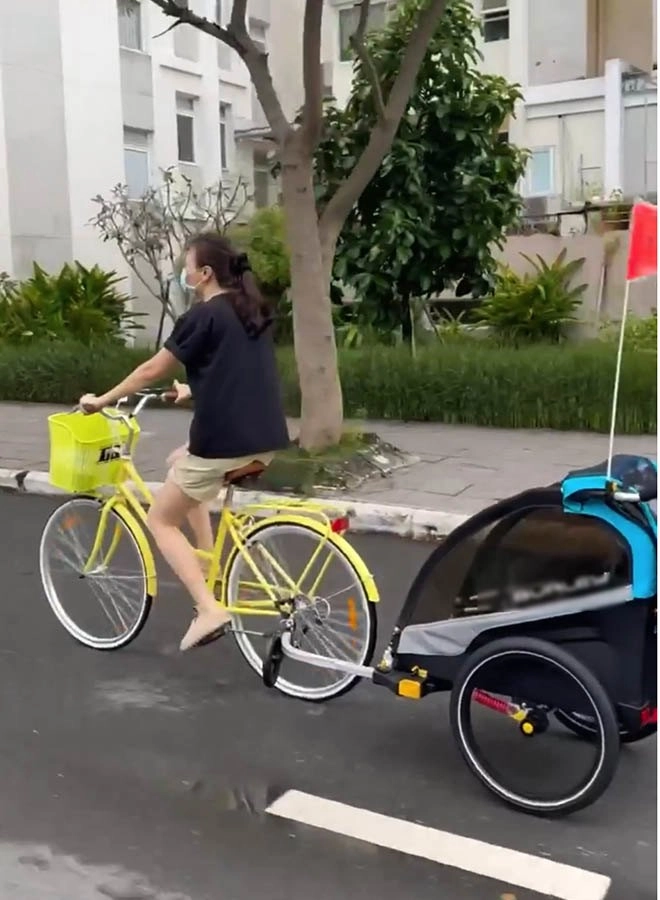Thấy mẹ con đàm thu trang đạp xe diệp lâm anh hỏi chỗ mua thì cường đôla đáp quá chất - 3