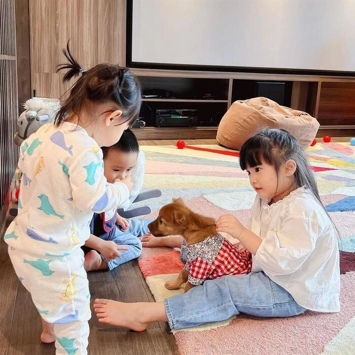 Thấy mẹ con đàm thu trang đạp xe diệp lâm anh hỏi chỗ mua thì cường đôla đáp quá chất - 7