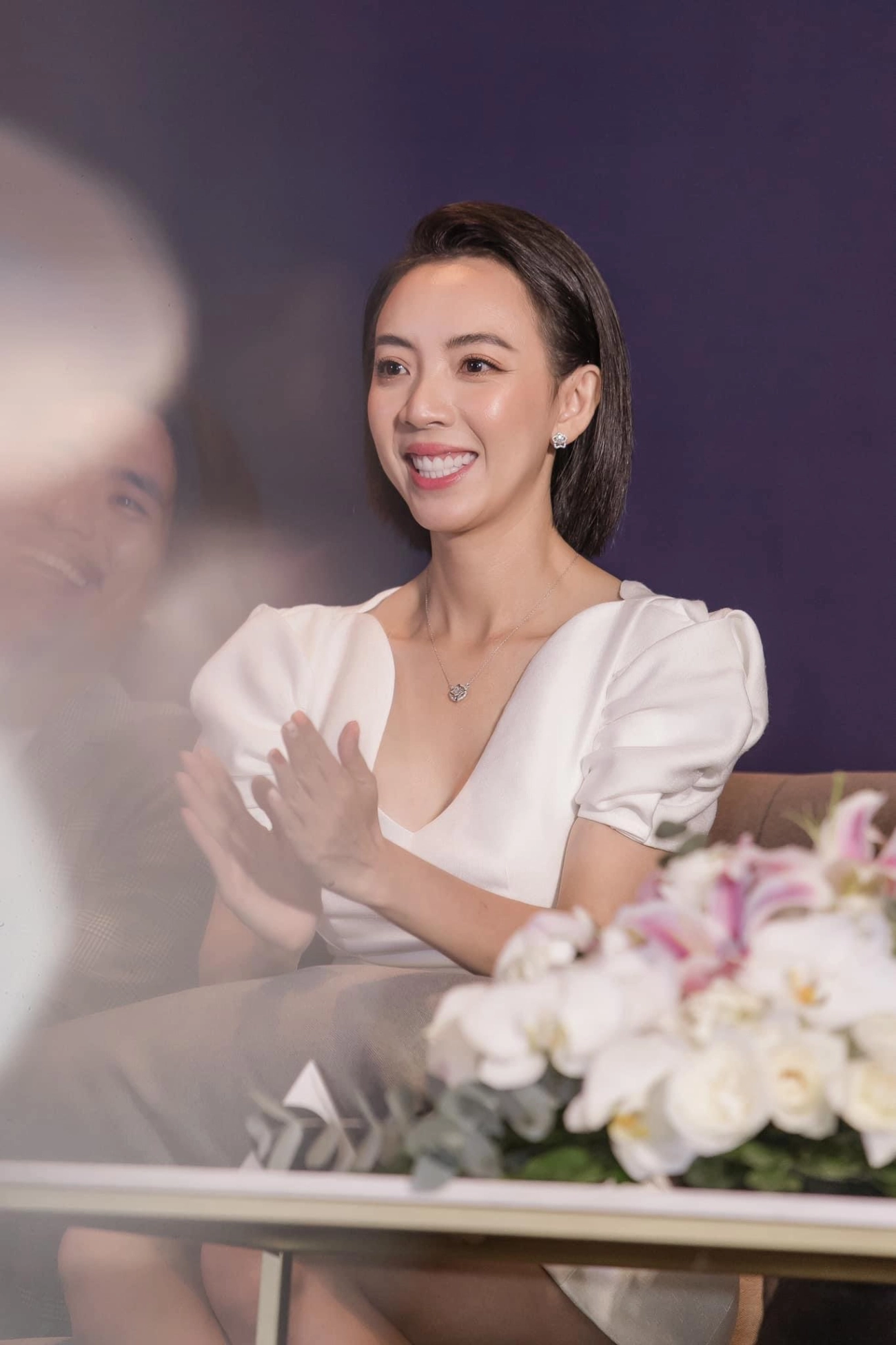 Thu trang tiêm mo lên mat gio tre đep đúng chuan hoa hau làng hài - 9