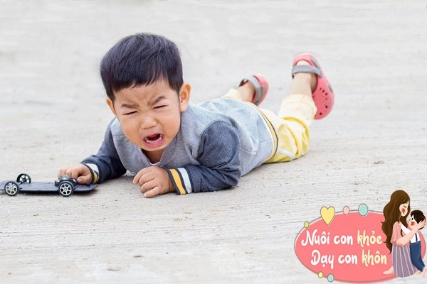 Thực hư chuyện trẻ nổi gân xanh ở mũi sẽ khó nuôi khoa học giải thích - 6