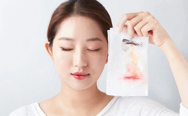 Thuộc lòng các lỗi skincare ngày hè làm da dễ toang như chơi cần lưu ý nhất khâu chống nắng - 4