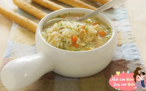 Thường cho trẻ ăn cơm kiểu này tưởng có lợi nhưng thực chất hại dạ dày đau răng - 3