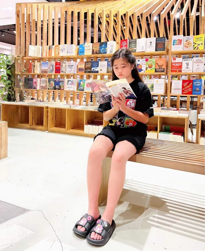 Thúy nga tự hào con gái về việt nam giỏi giang hơn bên mỹ 11 tuổi tự đứng bếp nấu ăn làm việc nhà - 5