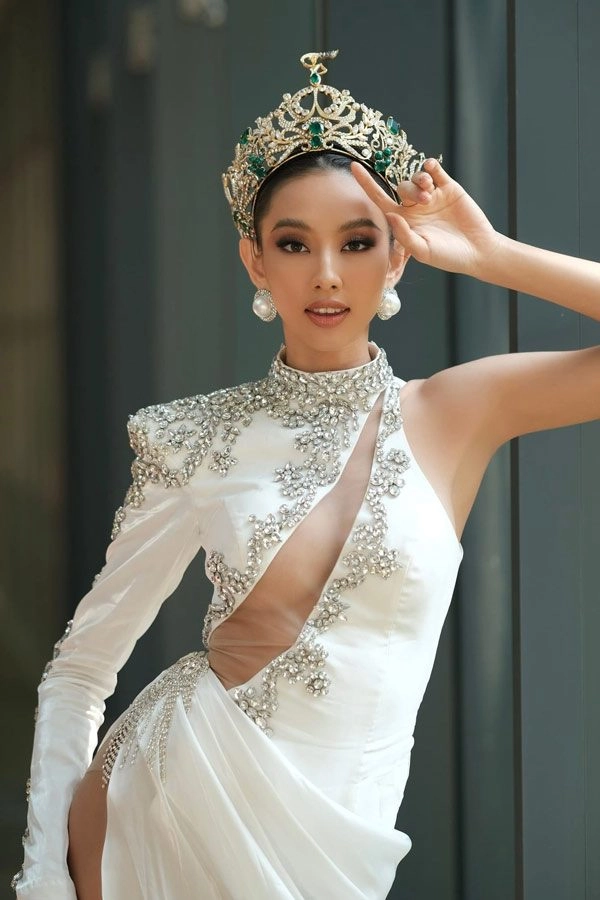 Thuỳ tiên btc miss grand ngạc nhiên khi biết tôi không sửa sắc đẹp - 3