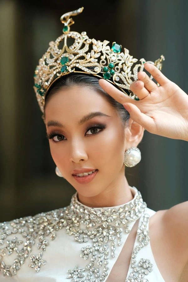 Thuỳ tiên btc miss grand ngạc nhiên khi biết tôi không sửa sắc đẹp - 4
