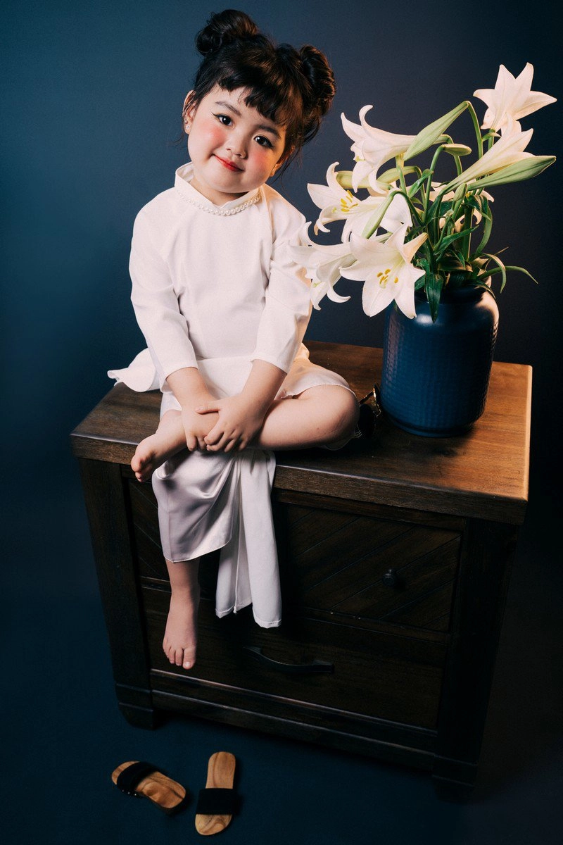 Thy ngày bé trong hương vị tình thân là mẫu nhí đình đám 1 giờ làm nhận lương 25 triệu - 11