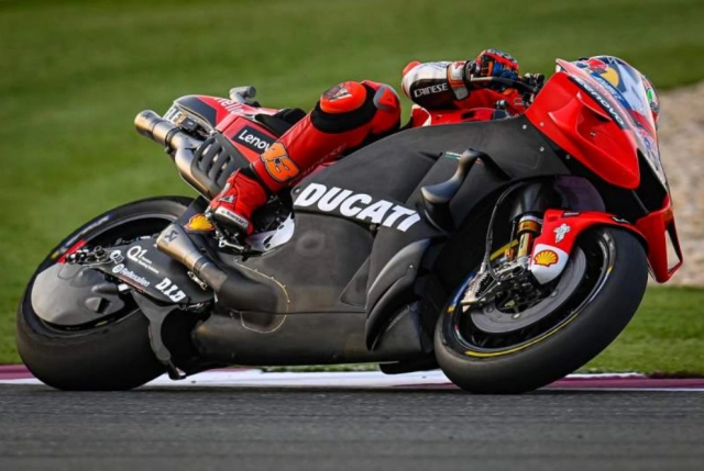 Tiết lộ giá bán từng bộ phận của xe đua motogp - 5