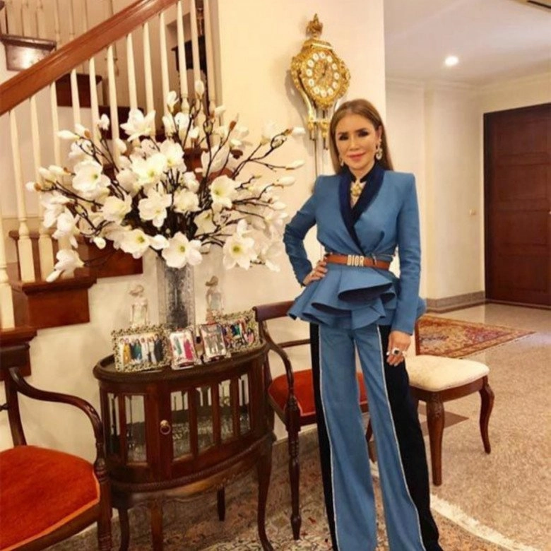 Tiêu vặt 7 tỷ tháng vợ 5 của tỷ phú dubai mỗi ngày chỉ việc mặc đẹp để chồng ngắm - 9